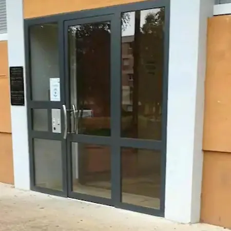 Votre Dans La Capitale De La Normandie