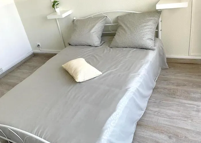 Votre Dans La Capitale De La Normandie Rouen